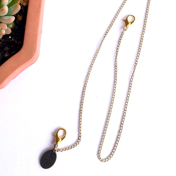 Face mask necklace holder/lanyard/strap - Picture 1 of 3